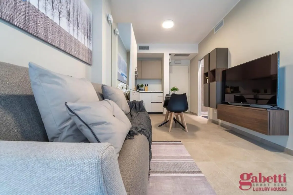 Stilicone 15 - Luxury Apt 4C Apartment Milan