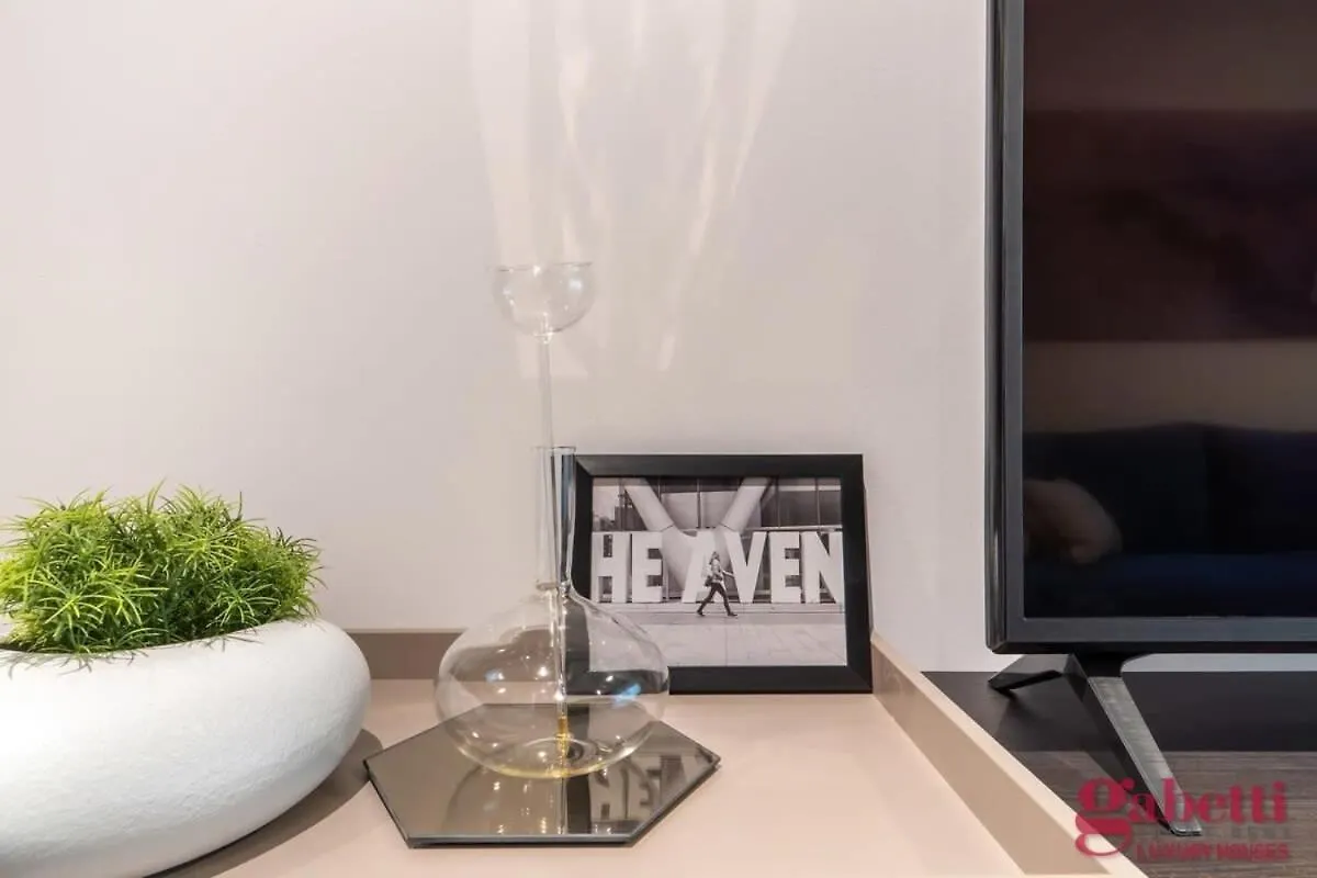 Stilicone 15 - Luxury Apt 4C Apartment Milan Italy
