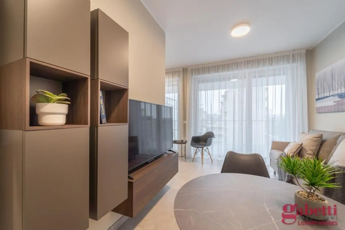 Stilicone 15 - Luxury Apt 4C Apartman Milánó 0*,  Olaszország